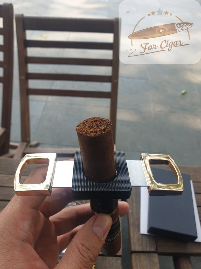 Cắt cigar size to
