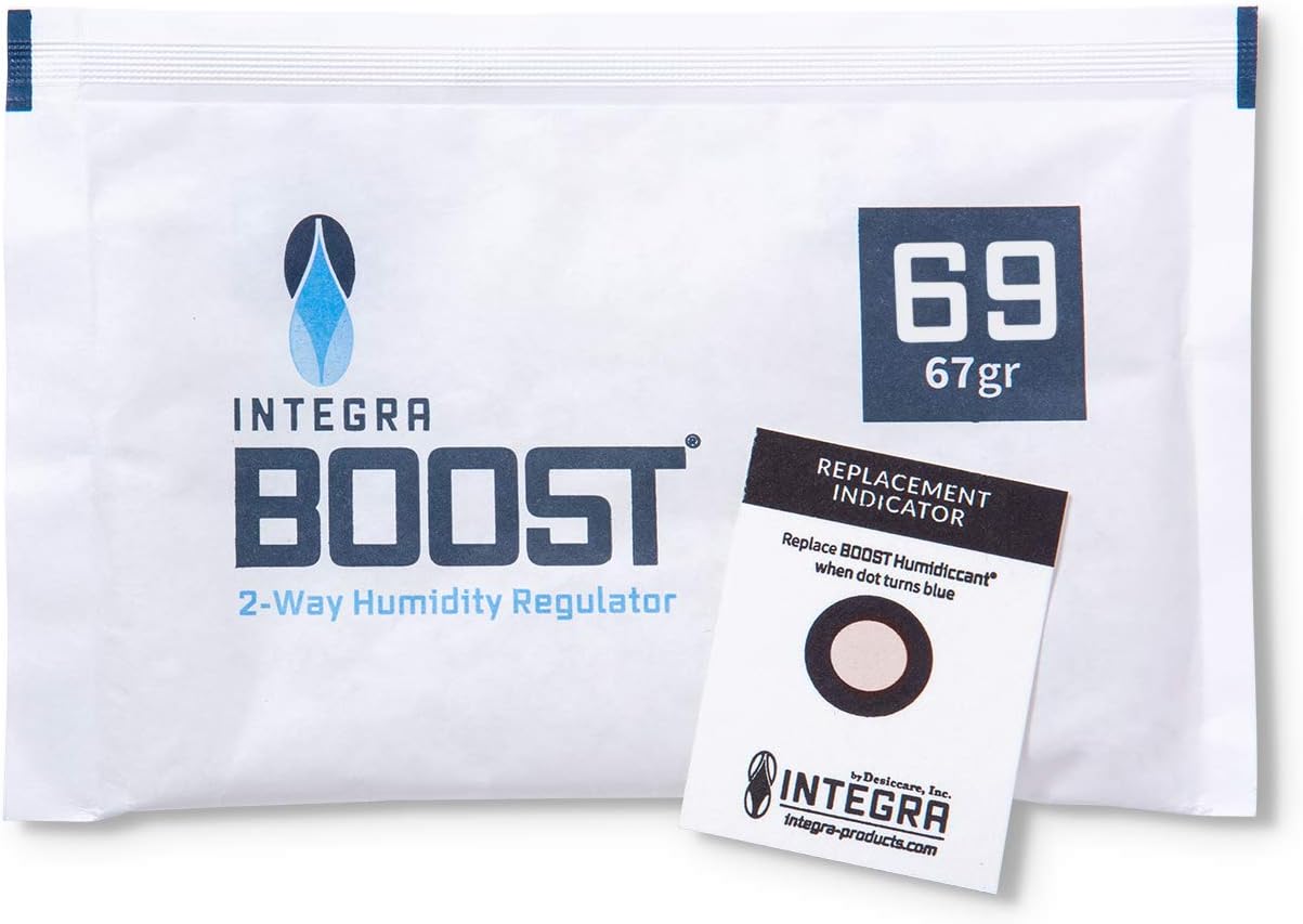 Integra Boost là một loại gói kiểm soát độ ẩm được sử dụng để duy trì độ ẩm ở mức mong muốn trong hộp đựng xì gà, rượu vang