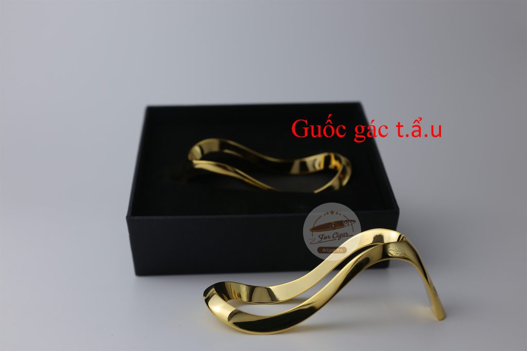 Guốc gác tẩu