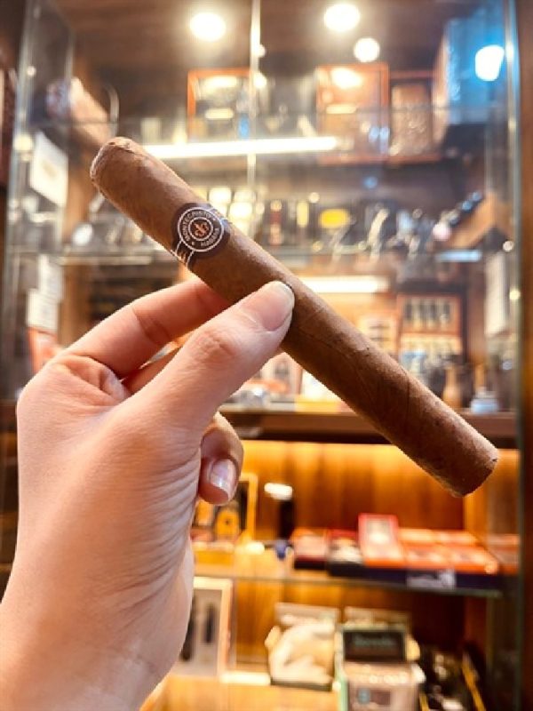 Xì Gà Montecristo Double Corona